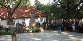 Делегація Олександрійщини відвідала «Вересневі самоцвіти»