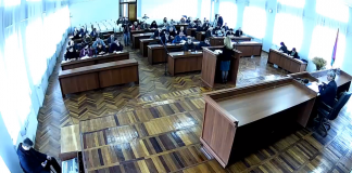 Завтра відбудеться позачергова сесія