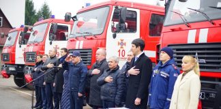 Олександрійські рятувальники отримали два нових автомобіля