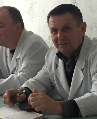 Про подальшу долю амбулаторії в Приютівській ОТГ медпрацівники запитали заступника голови Кіровоградської ОДА Андрія Коломійцева