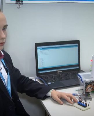 Про «літаючий світлофор» олександрійського учня – детально
