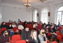 Рішення і пристрасті чергової сесії Олександрійської районної ради
